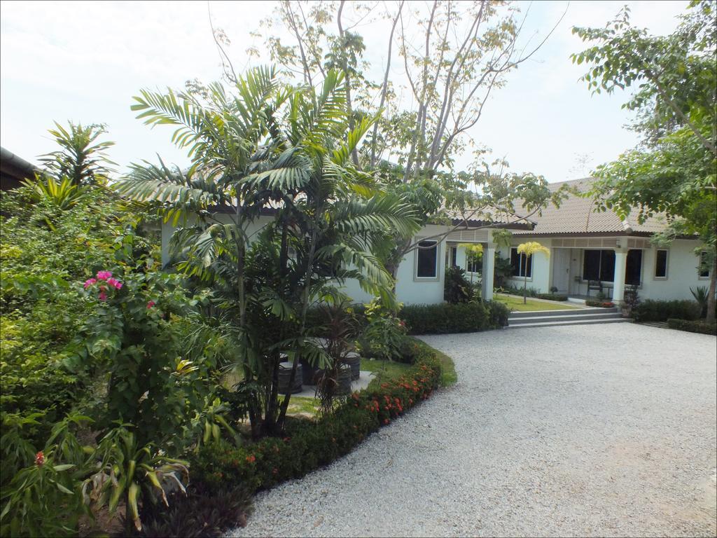 Vacation Garden Villa Thalang Exterior photo